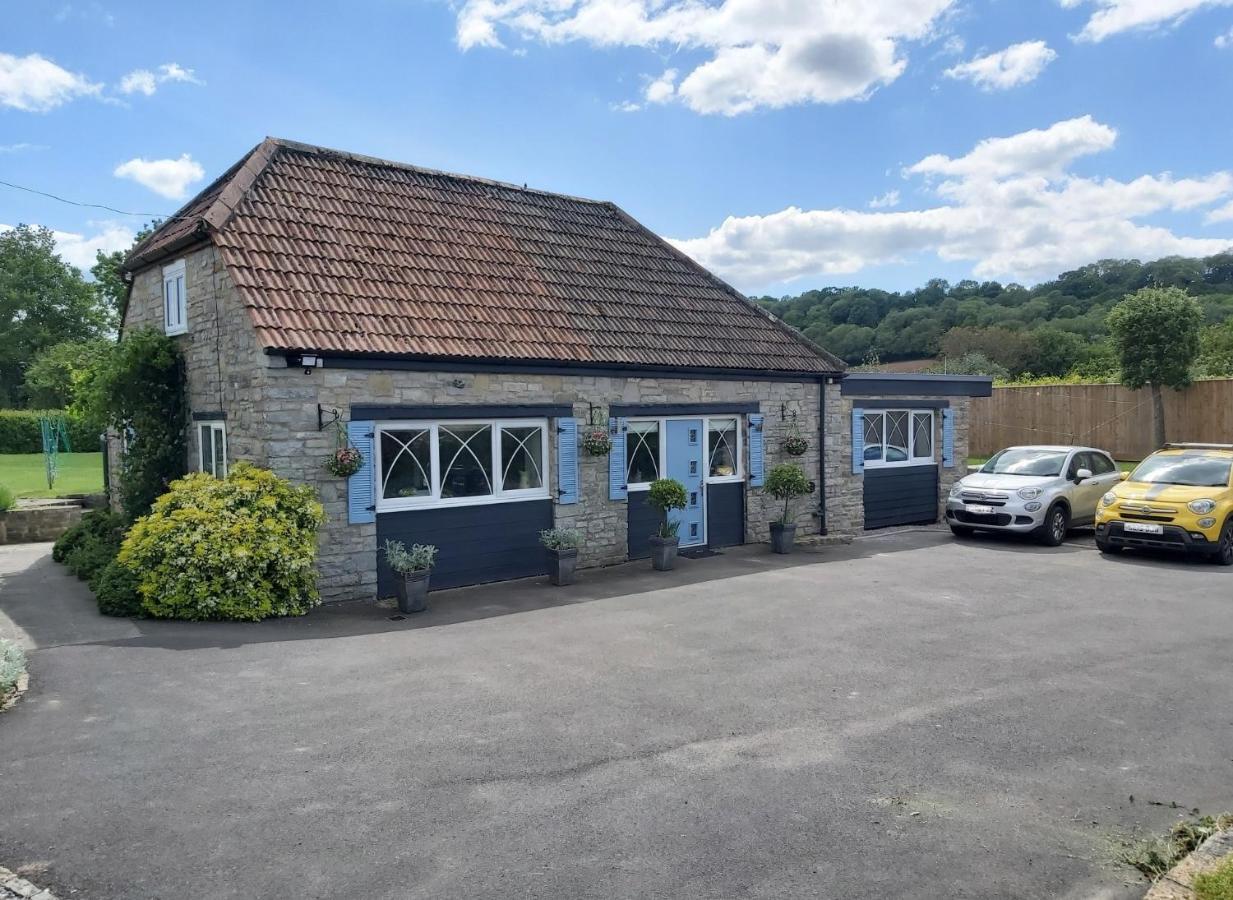 Bluebell House 5 Star Holiday Let Villa Somerton  Exterior photo